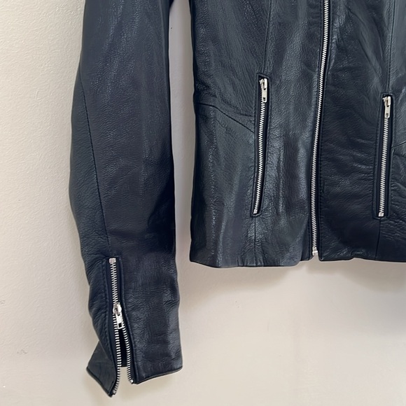 DarylK Black Leather Jacket Size 2P - Picture 2 of 5